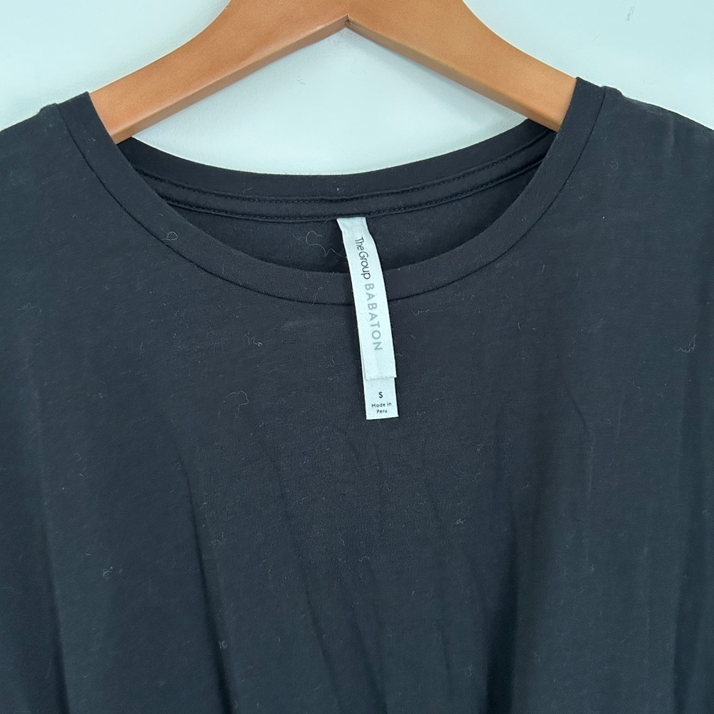 Aritzia BABATON Size Small long sleeve front twist - Picture 3 of 6